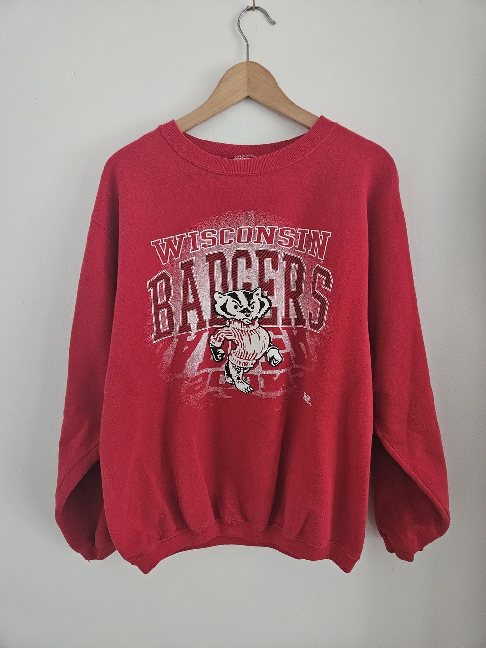 Vintage 90s Wisconsin Badgers Red Crewneck Sweatshirt Mens Medium Madr In USA